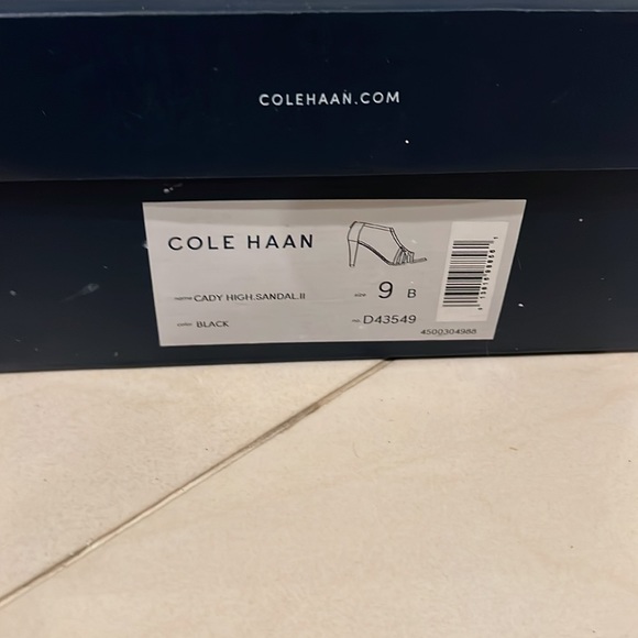 Coke Haan heels - Picture 6 of 7